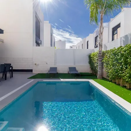 High Tech Navia Spanien Orihuela